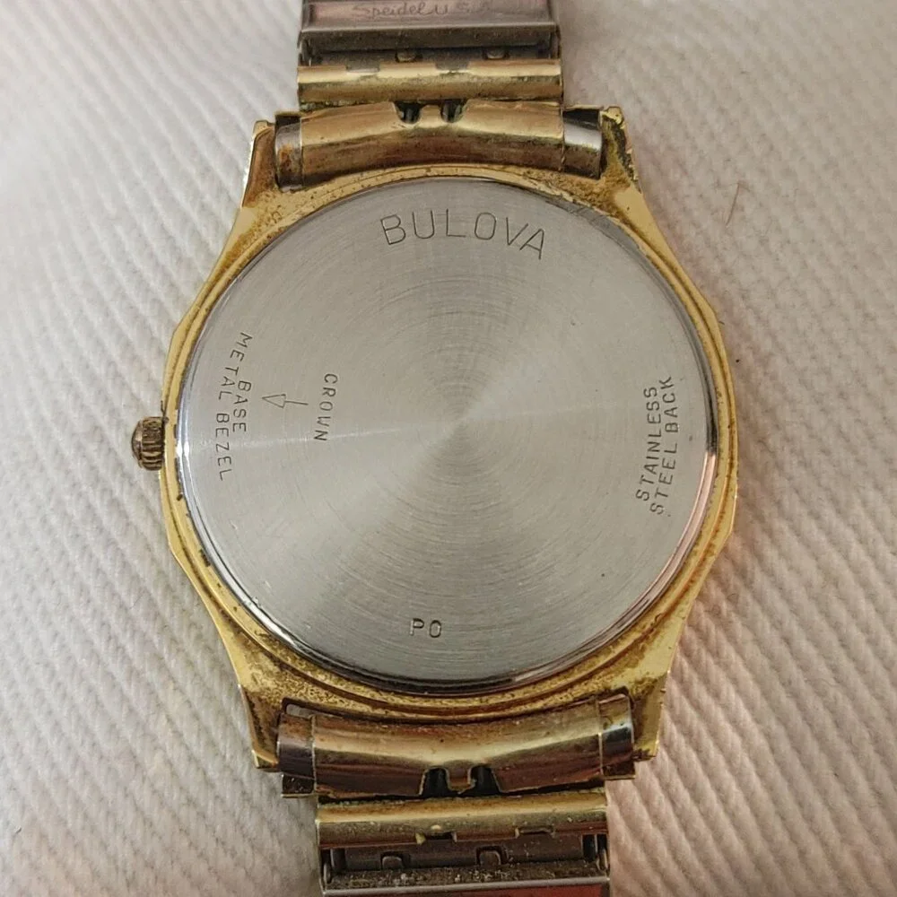 Bulova Quartz Gold Tone Watch Vintage Diamond Accents Stainless Steel Working - Picture 2 of 10